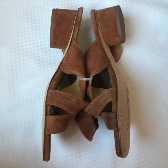 Splendid Women’s Cognac Bow Knot Slip-on Sandals Size 7.5 Suede - Picture 4 of 8